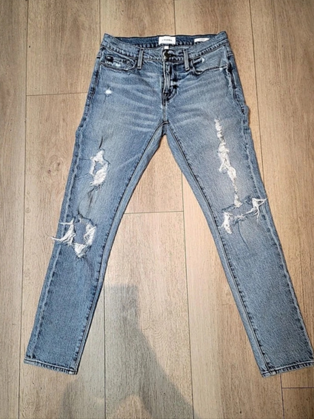 FRAME Le Garçon Distressed Skinny Jeans in Blue Waist 26 NWOT